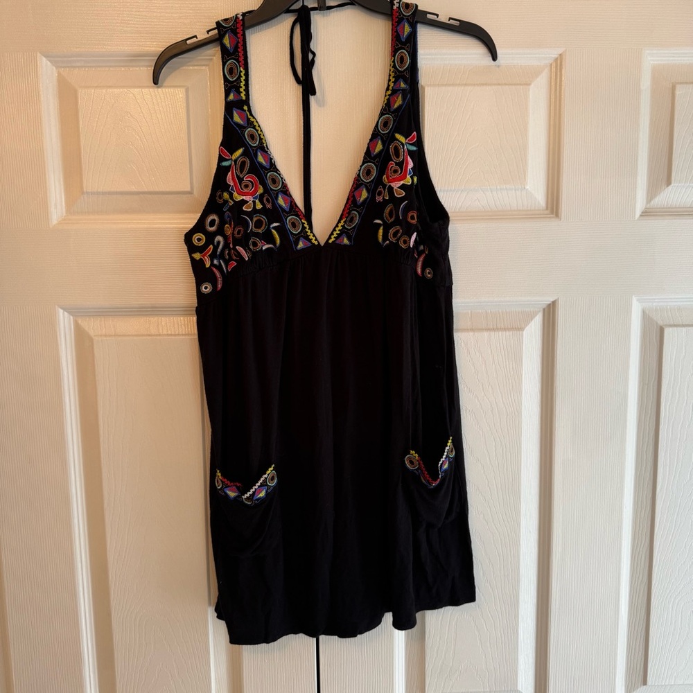 Forever 21 Black Sleeveless Top with Colorful Embroidery